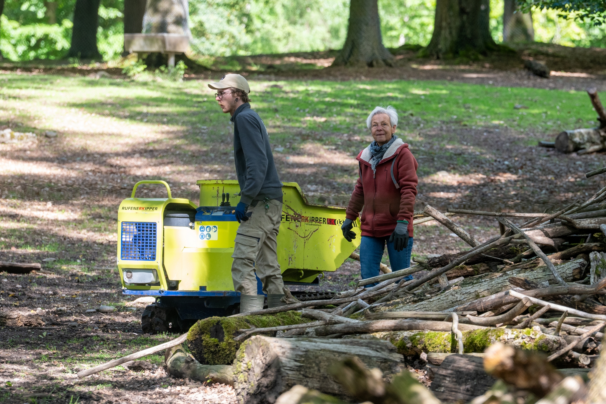 15 05 2026 Wisent Fuettern 019 – Fotografie Roland Peter