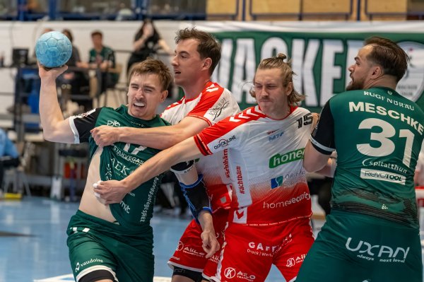 Wacker Thun vs. BSV Bern - Playoff 2 – Fotoserie von Roland Peter